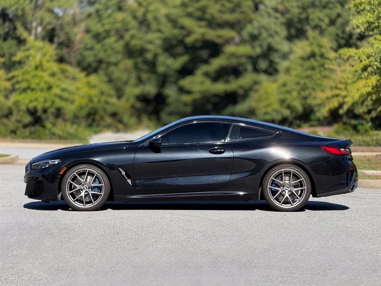 BMW 8 Series  2020