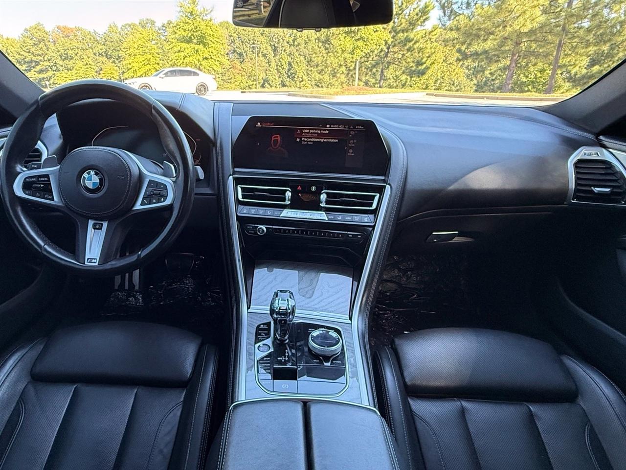 BMW 8 Series  2020