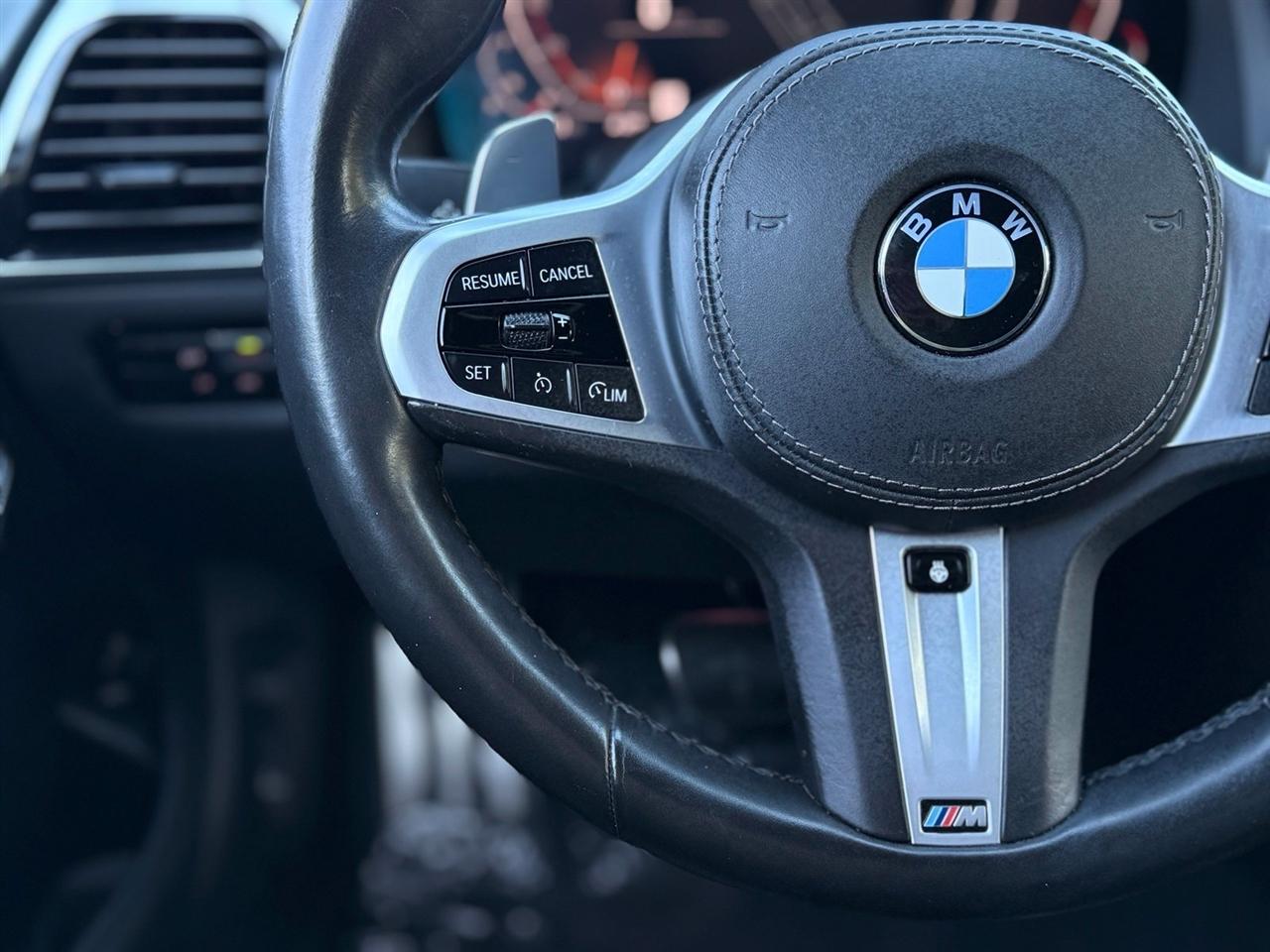 BMW 8 Series  2020
