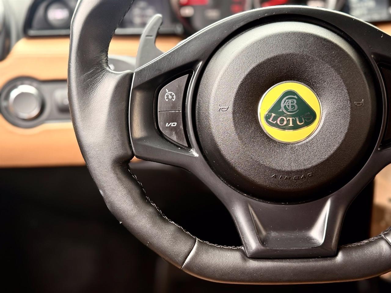 Lotus Evora photo 26