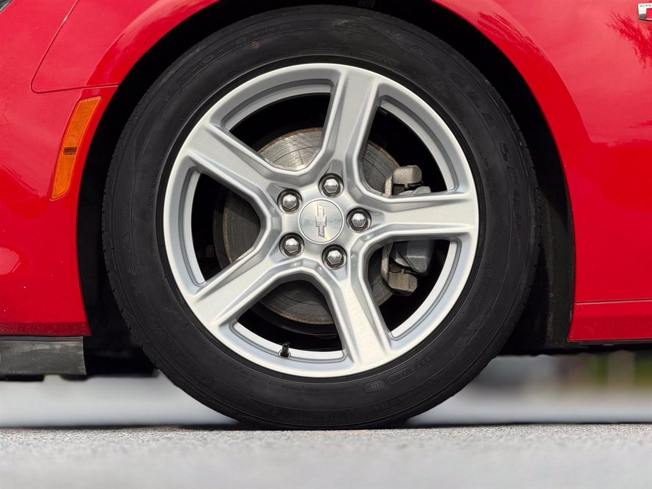 Chevrolet Camaro  2020