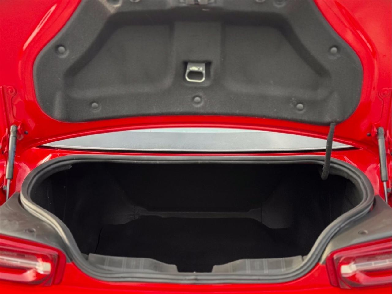 Chevrolet Camaro  2020