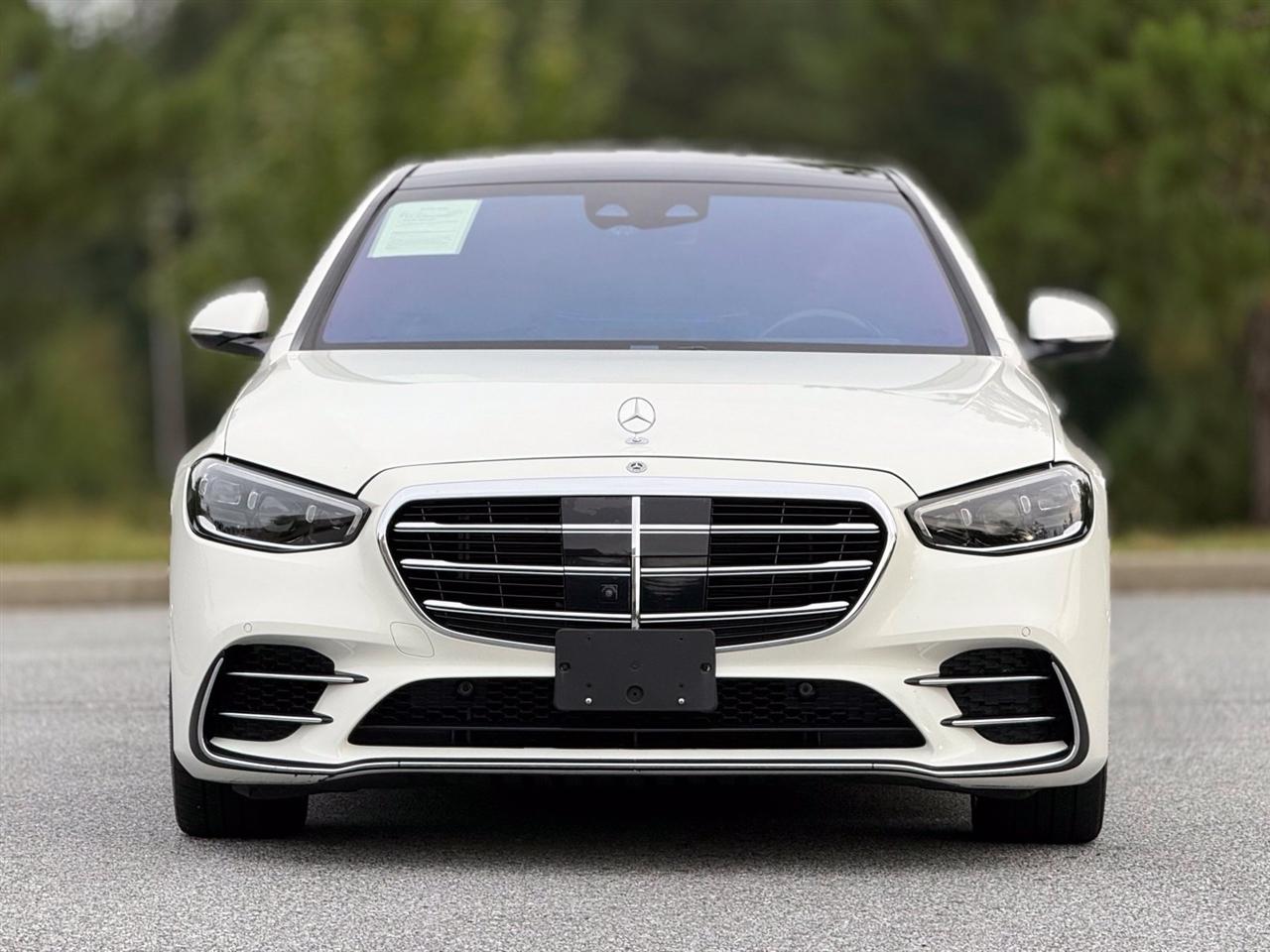 Mercedes-Benz S-Class  2022