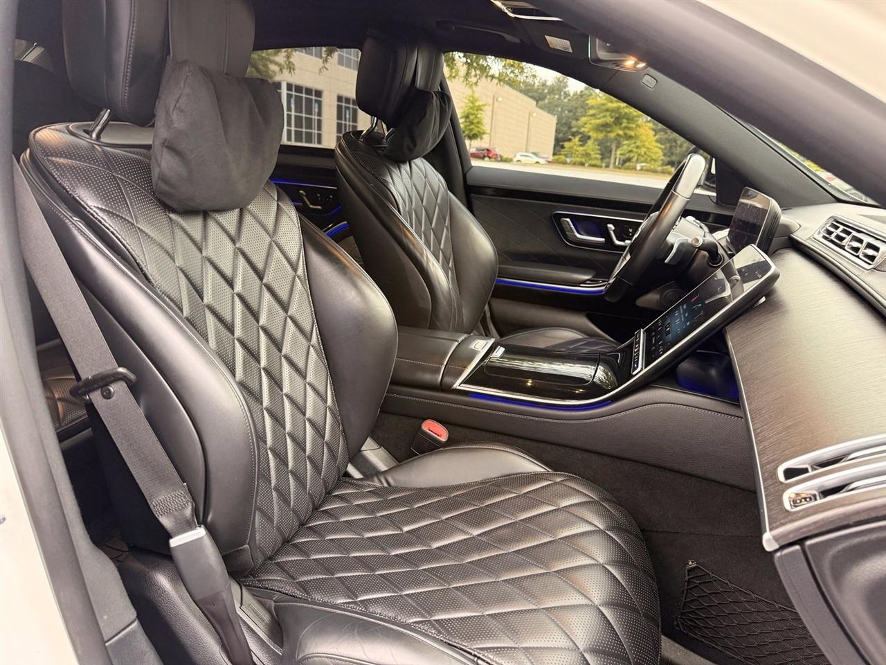 Mercedes-Benz S-Class  2022