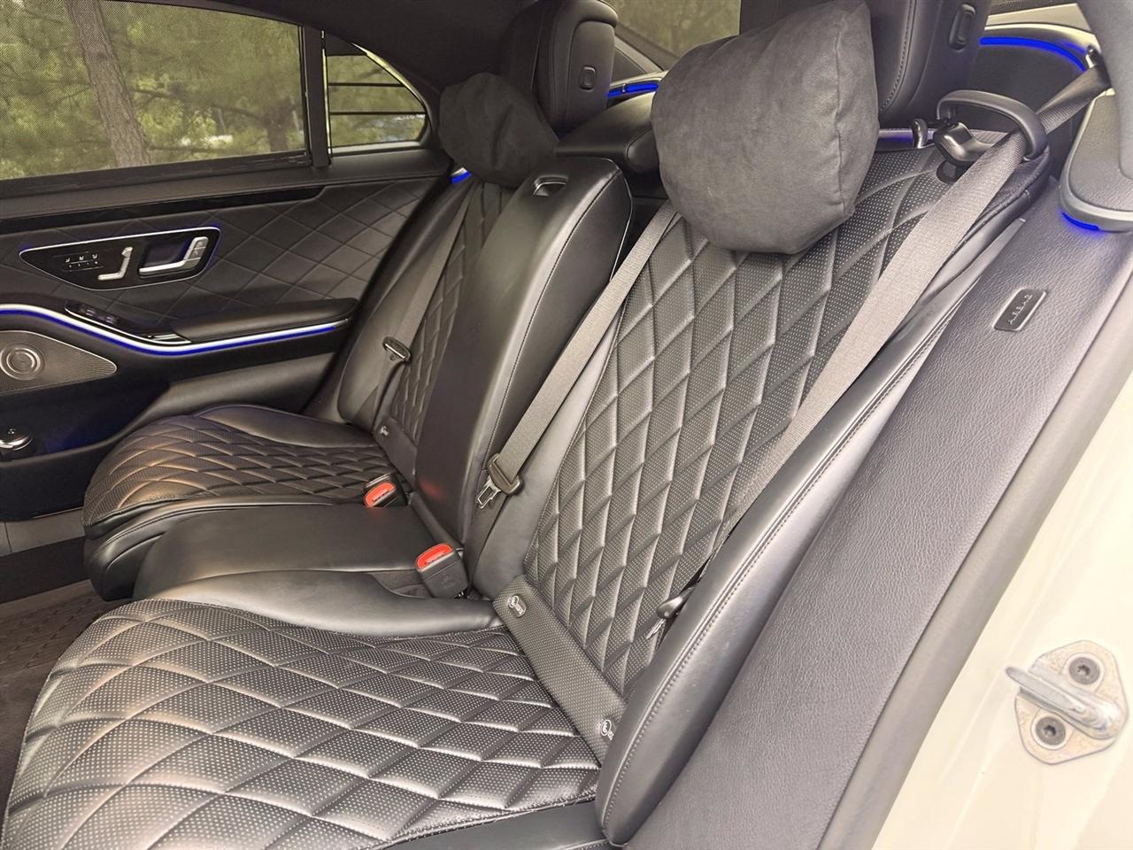 Mercedes-Benz S-Class  2022