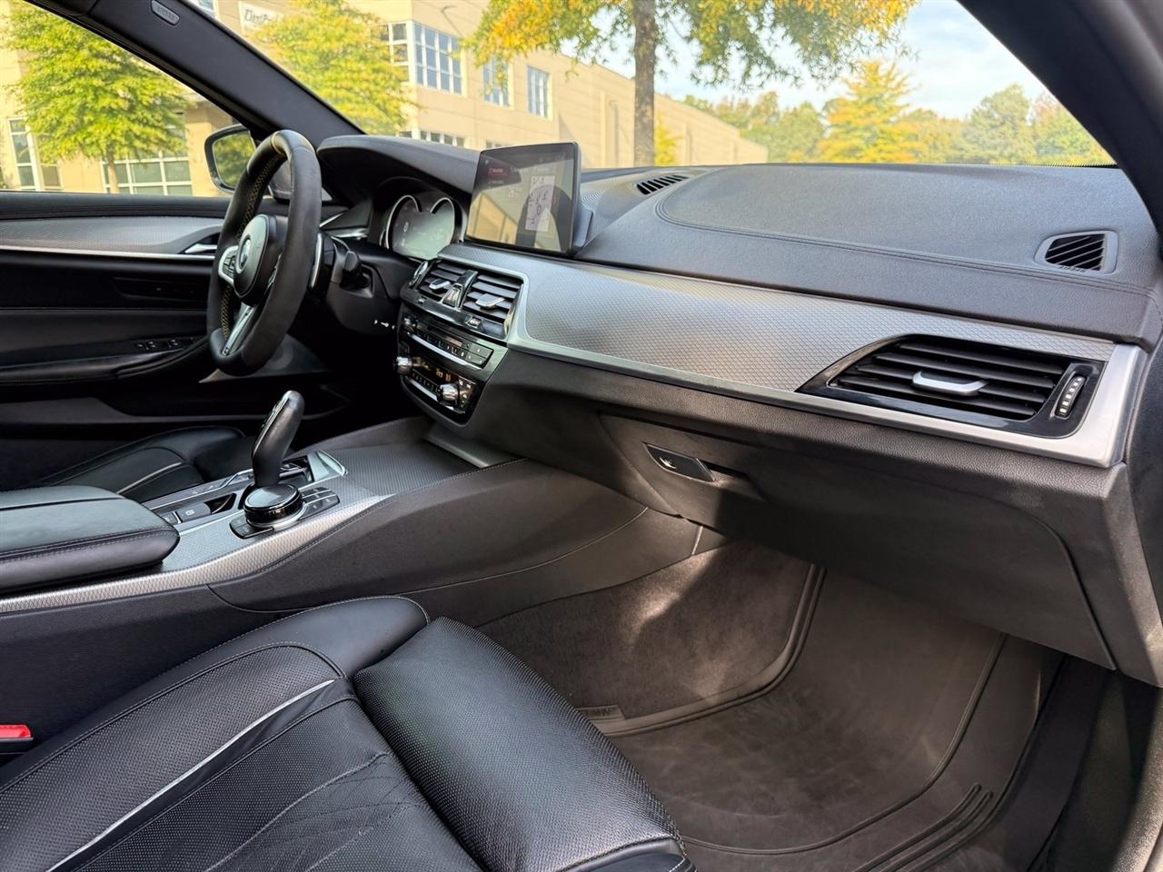 BMW 5 Series  2018