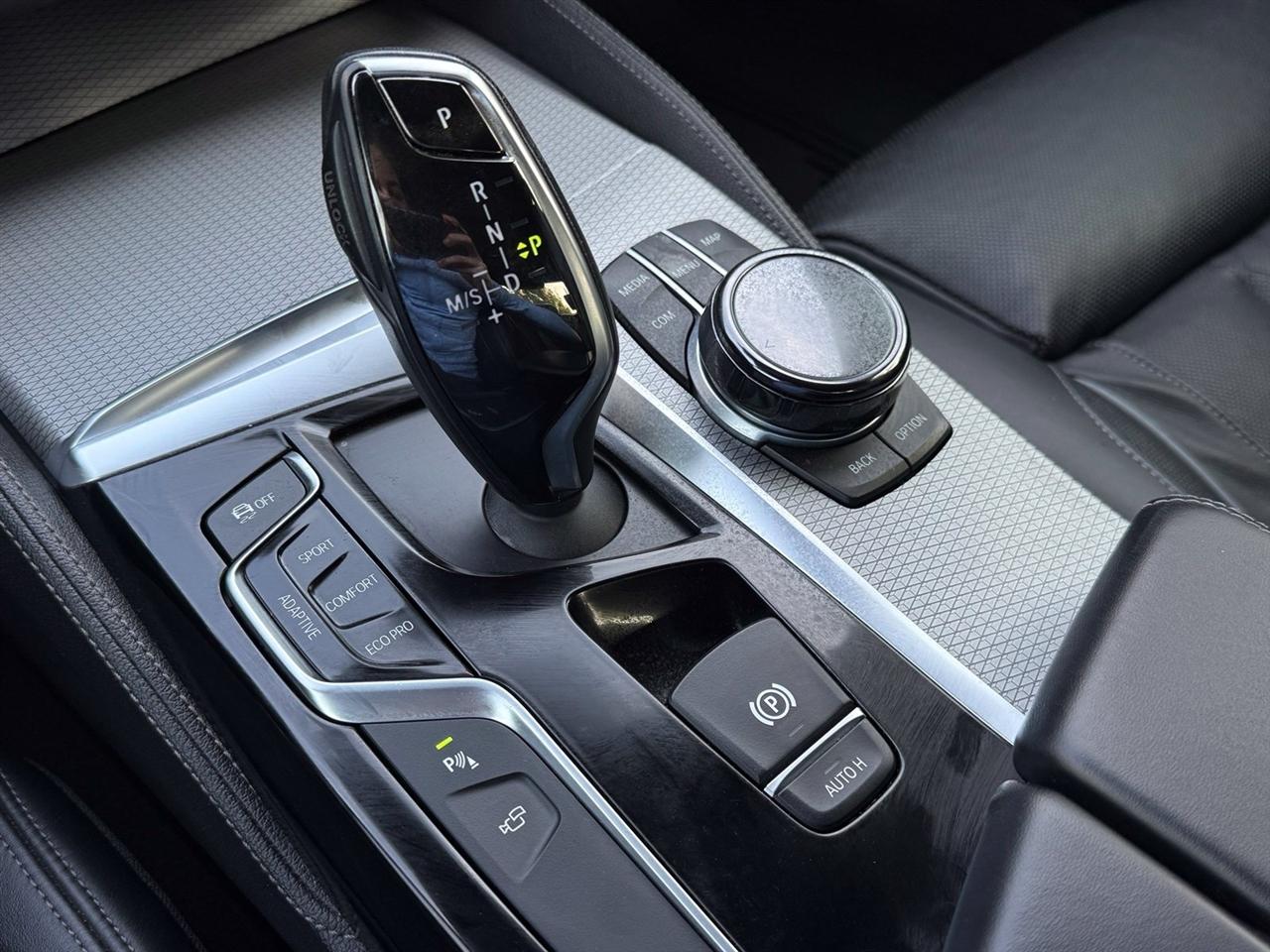 BMW 5 Series  2018