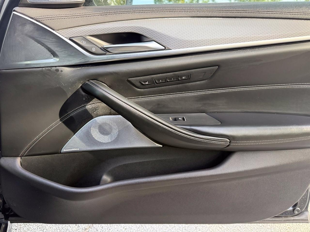 BMW 5 Series  2018