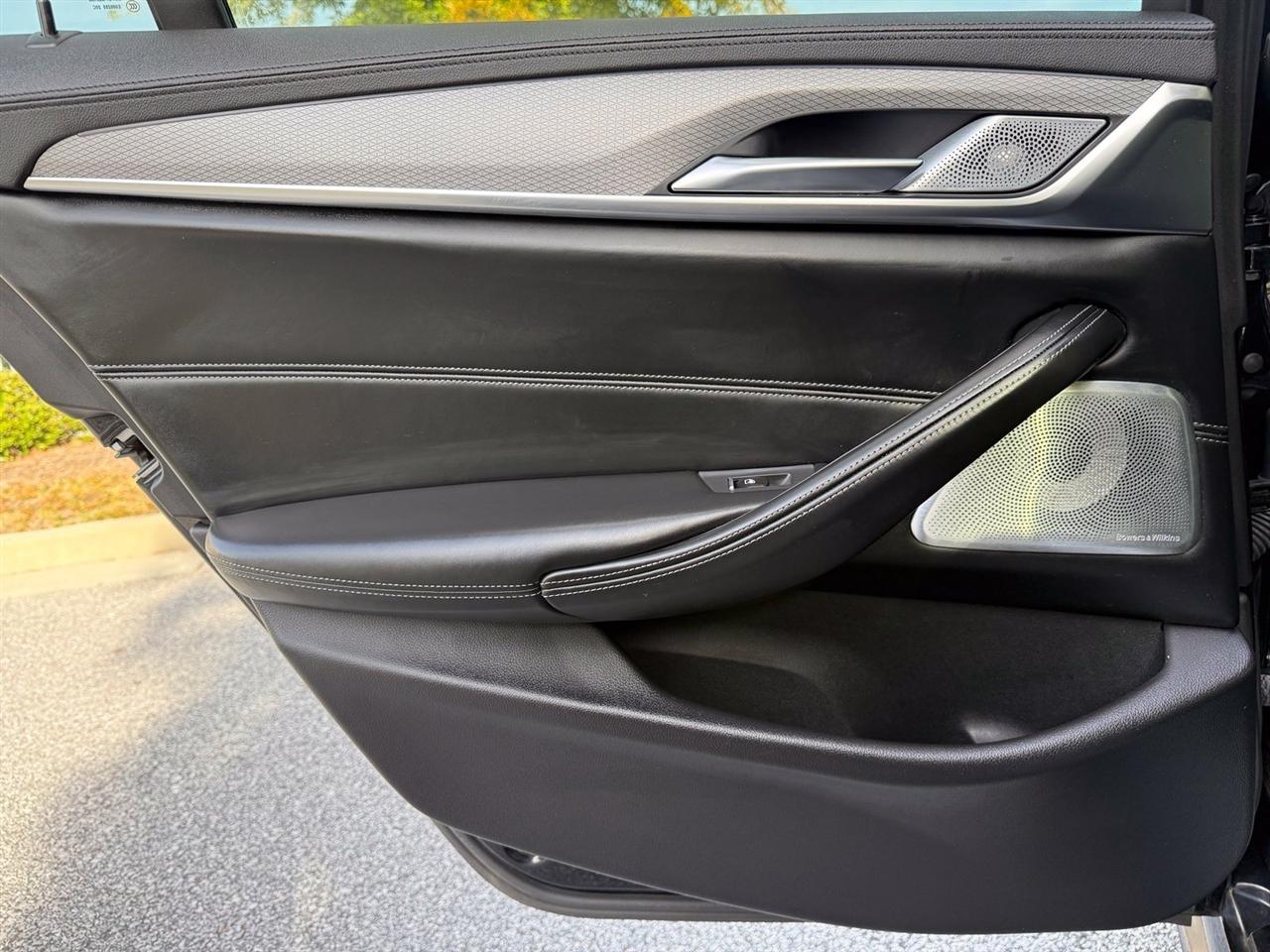 BMW 5 Series  2018