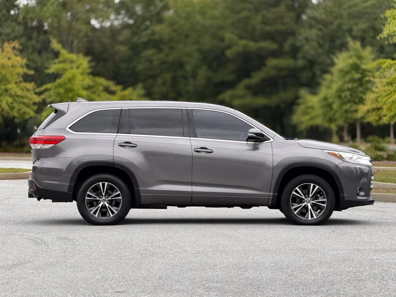 Toyota Highlander  2018