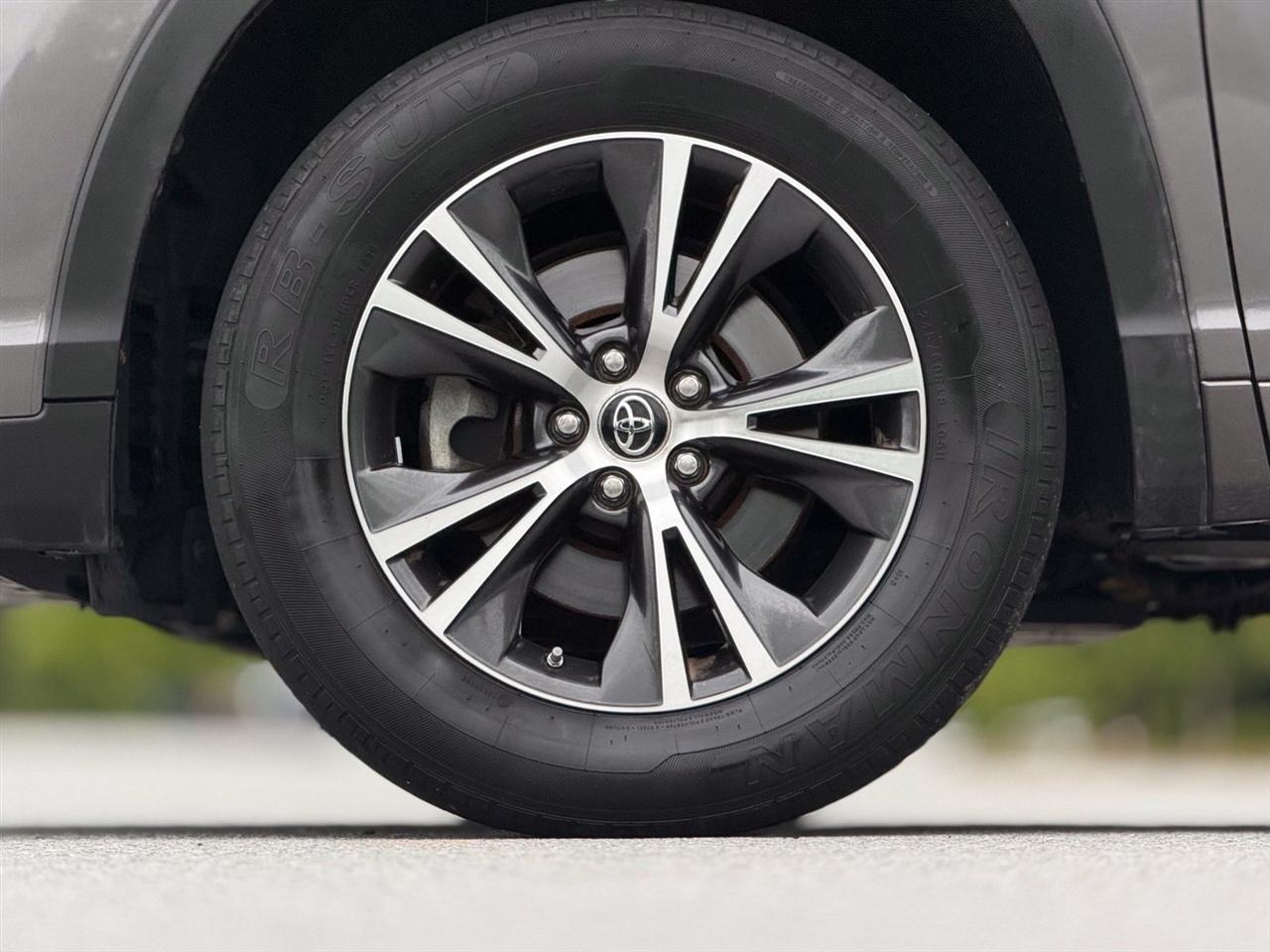 Toyota Highlander  2018