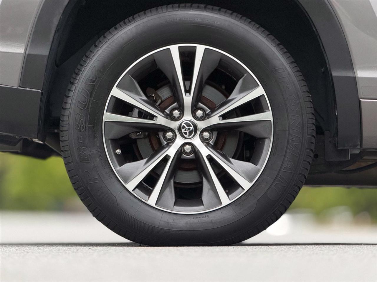 Toyota Highlander  2018