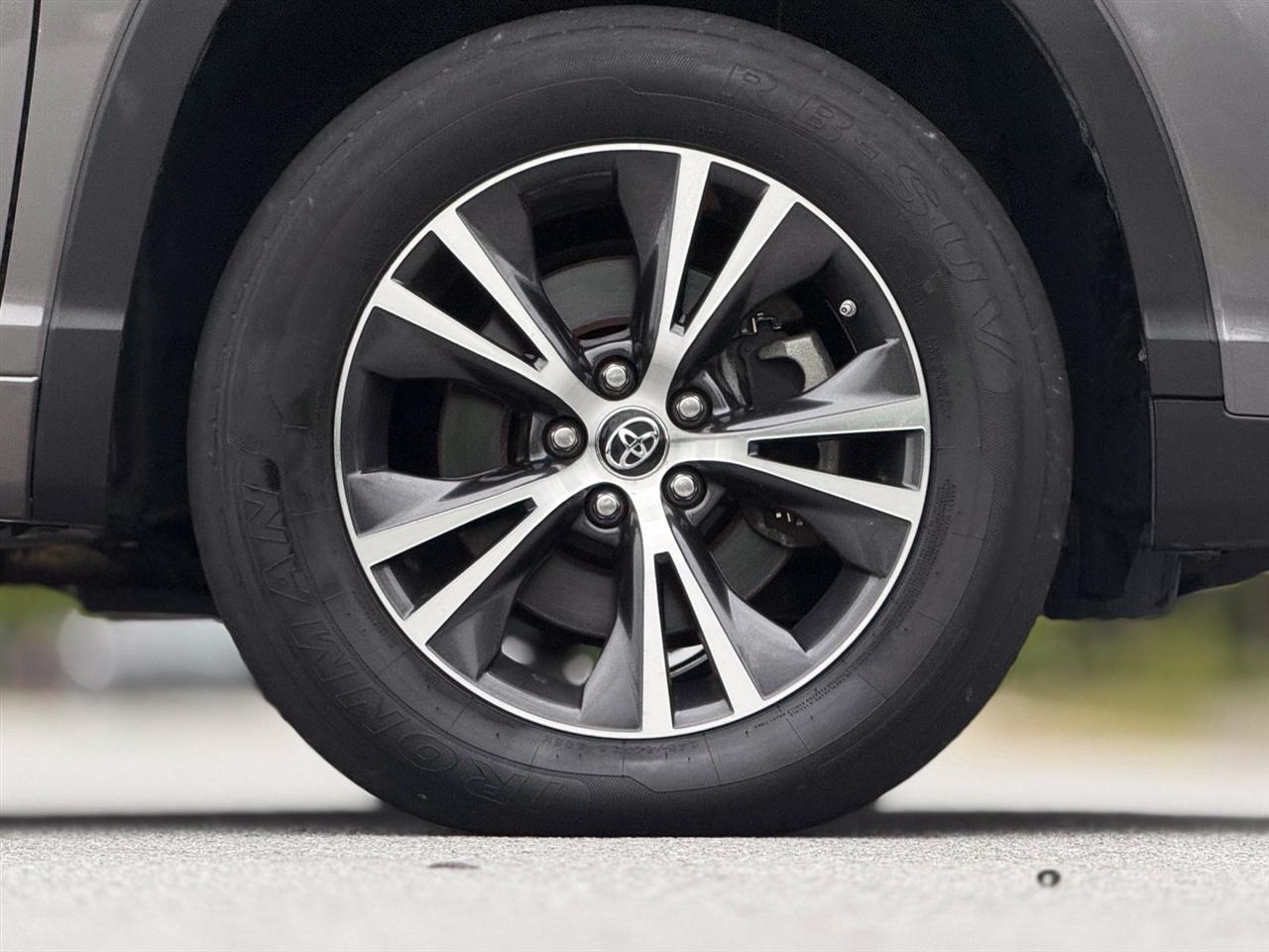 Toyota Highlander  2018