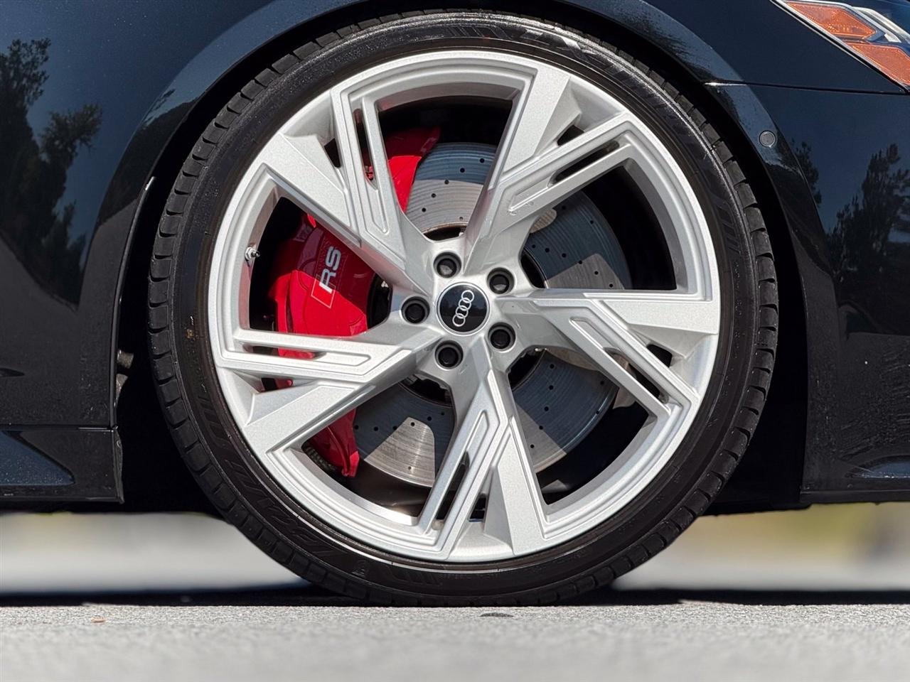 Audi RS 6 Avant  2021