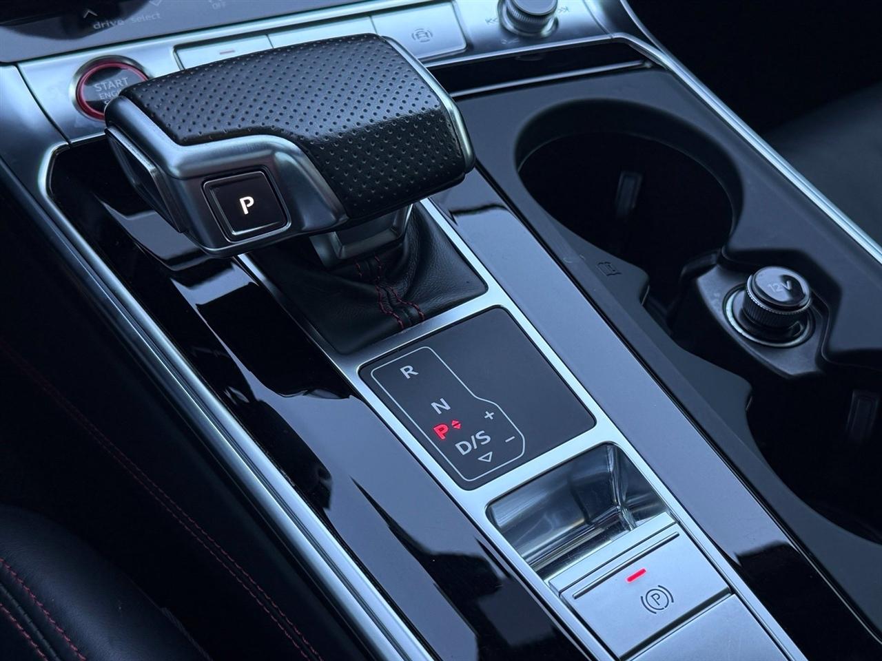 Audi RS 6 Avant  2021