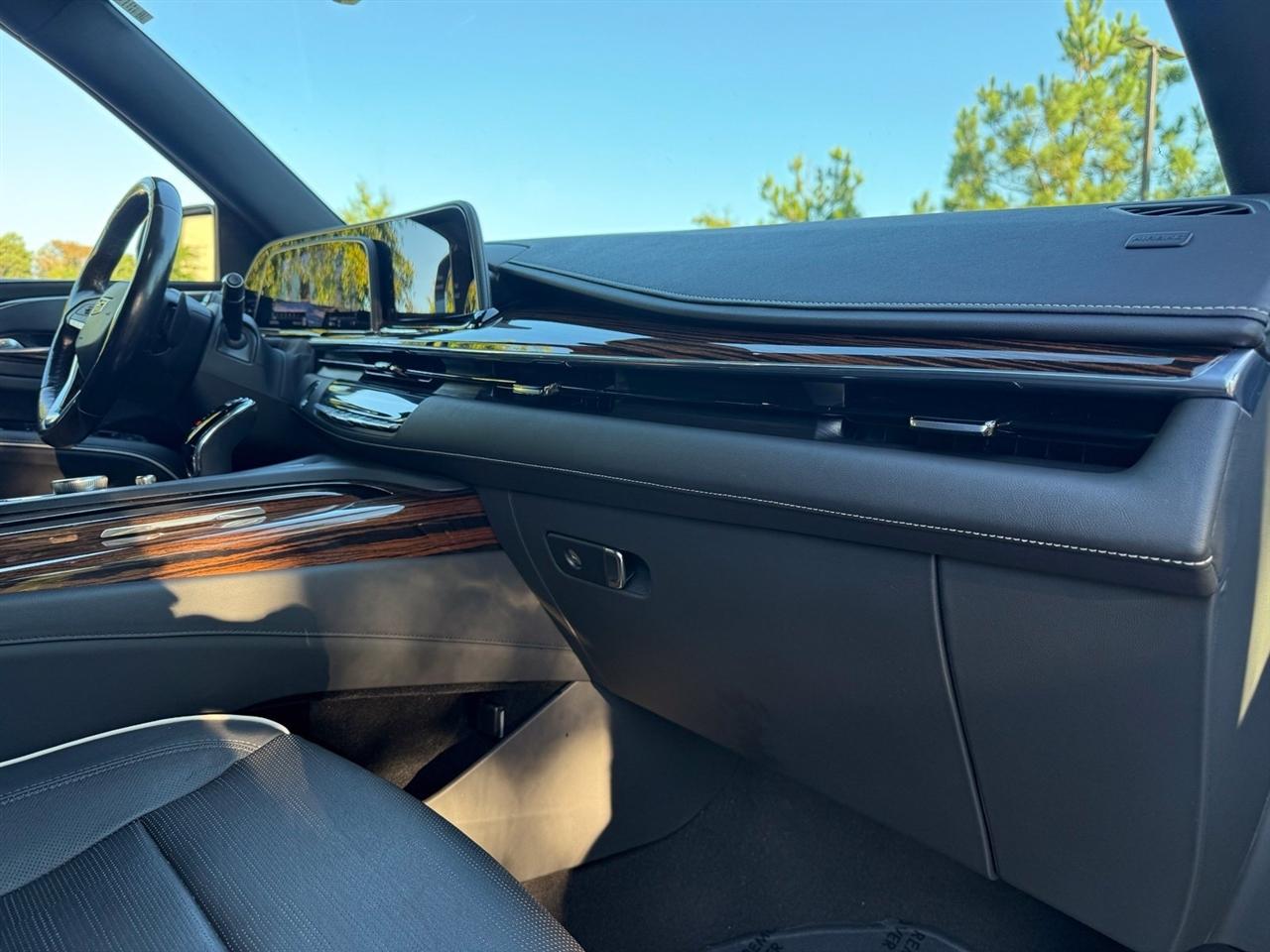 Cadillac Escalade  2022
