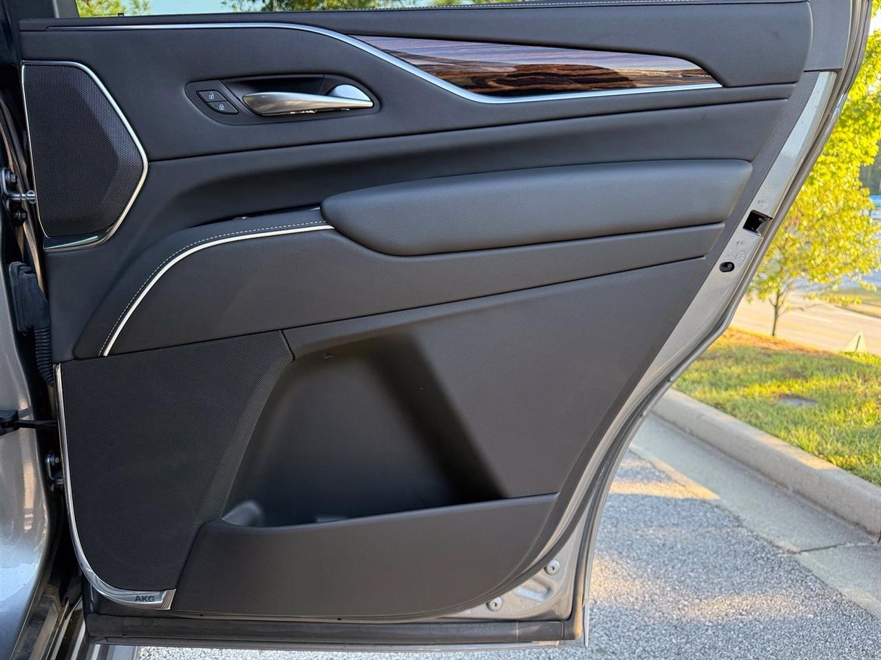 Cadillac Escalade  2022