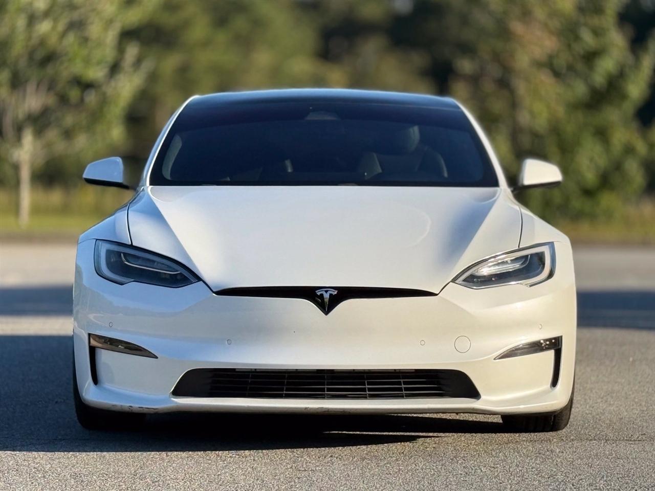 Tesla Model S  2021