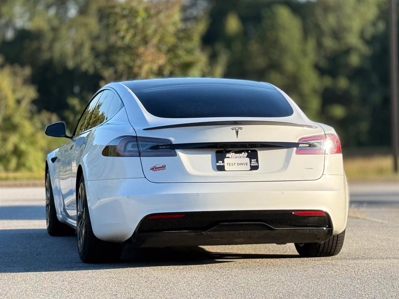 Tesla Model S  2021