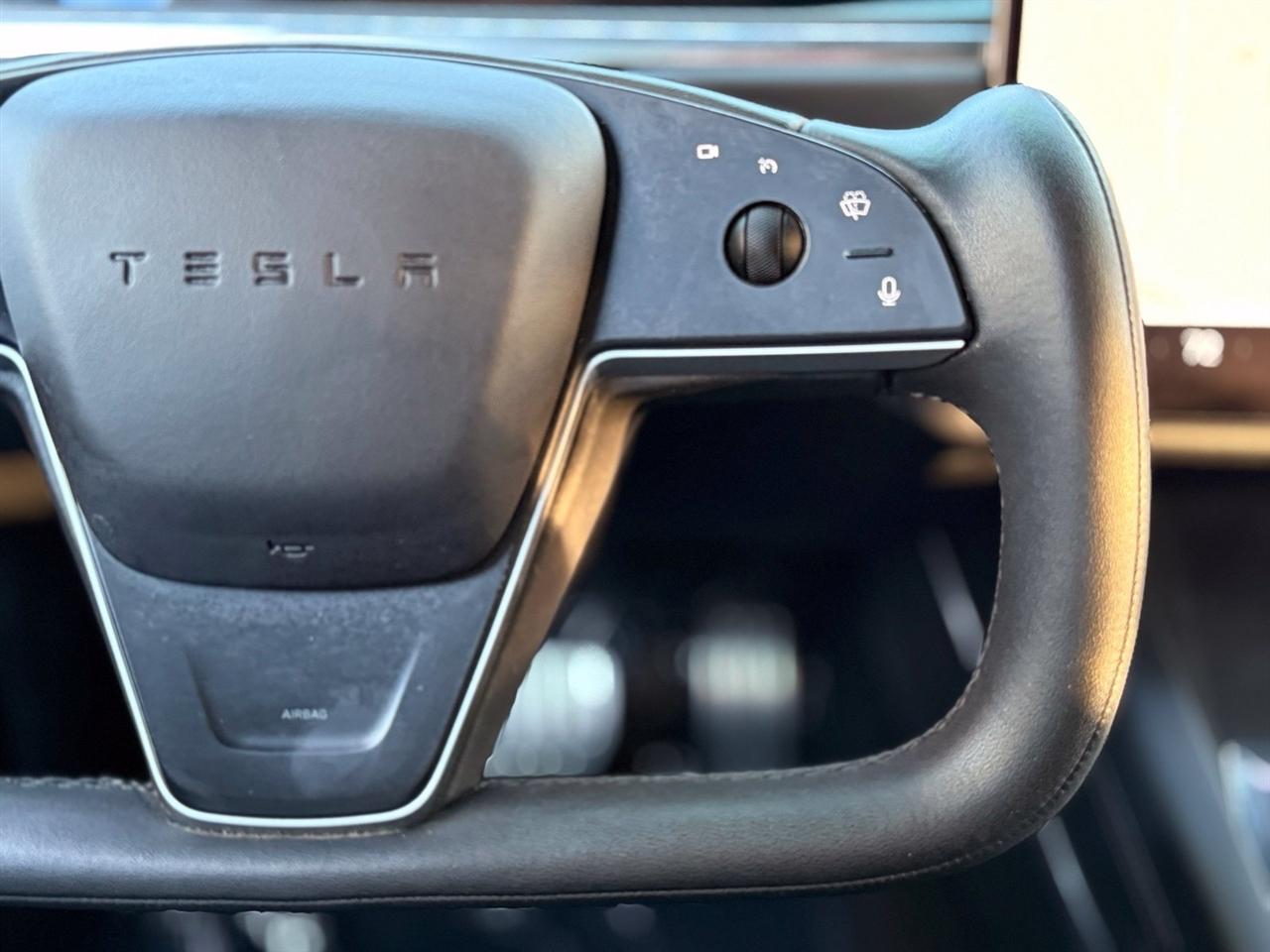 Tesla Model S  2021