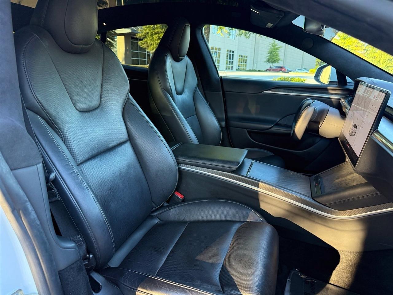 Tesla Model S  2021