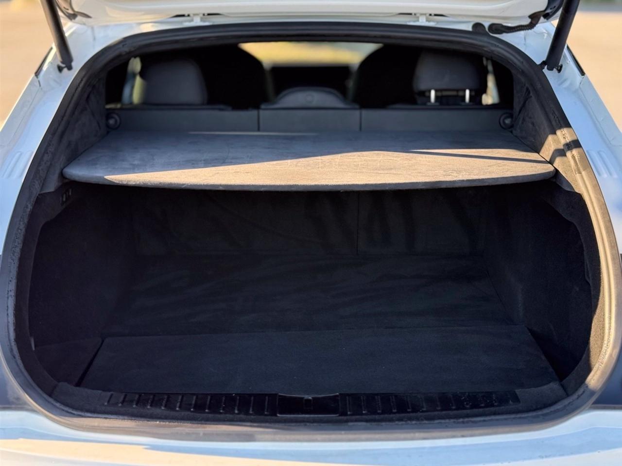 Tesla Model S  2021