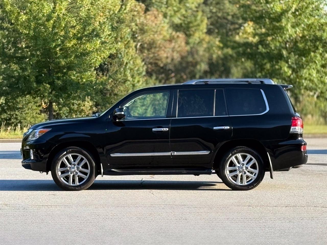 Lexus LX 570  2015
