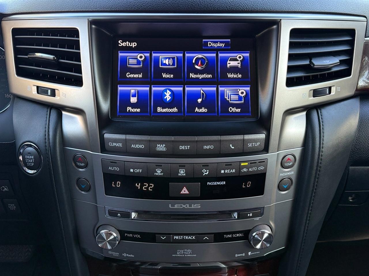 Lexus LX 570  2015