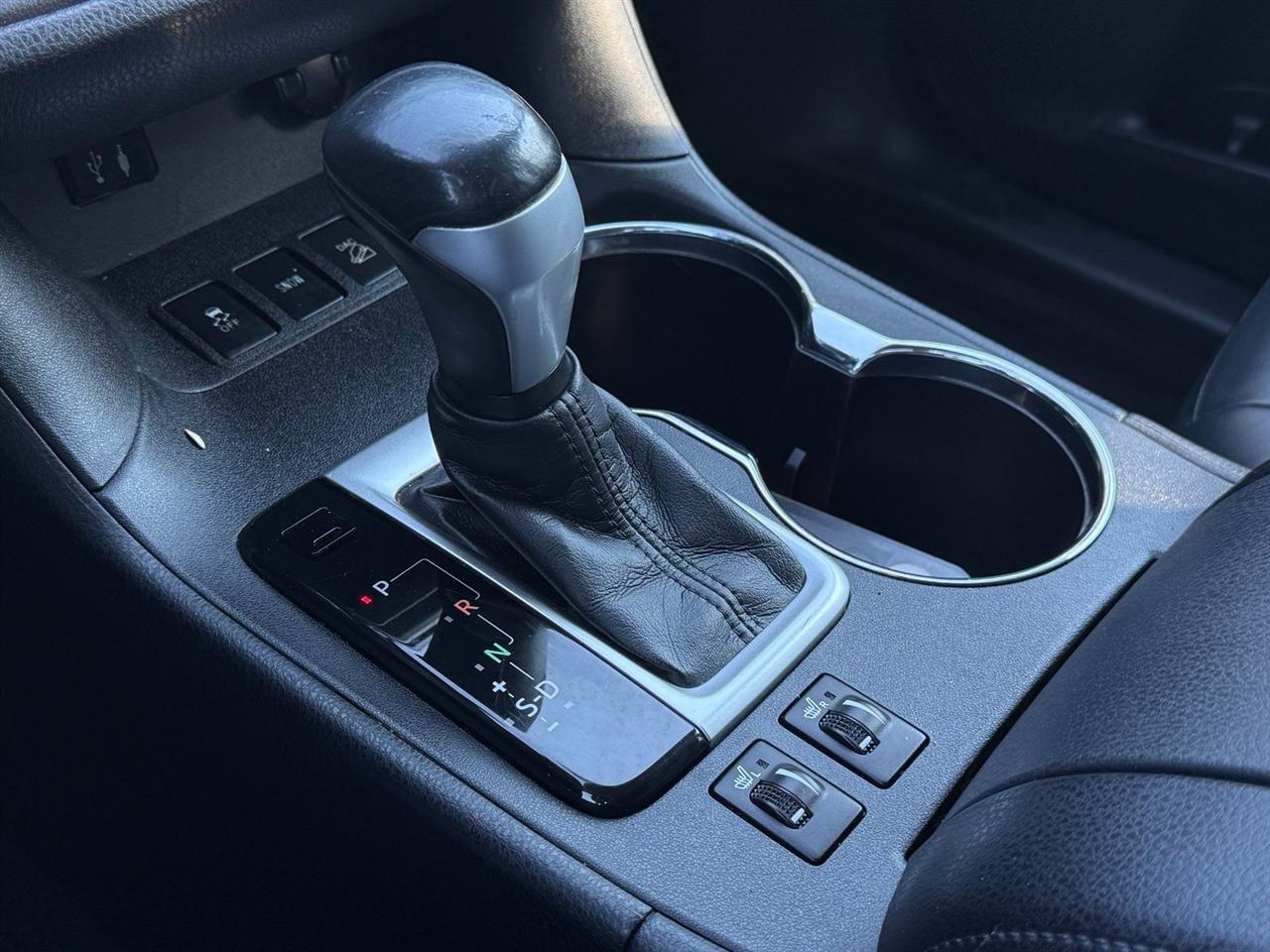 Toyota Highlander  2015