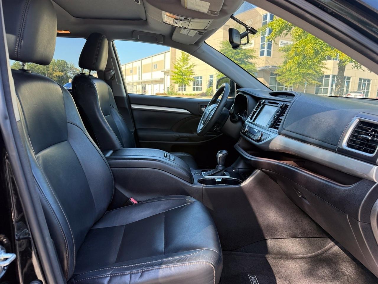 Toyota Highlander  2015