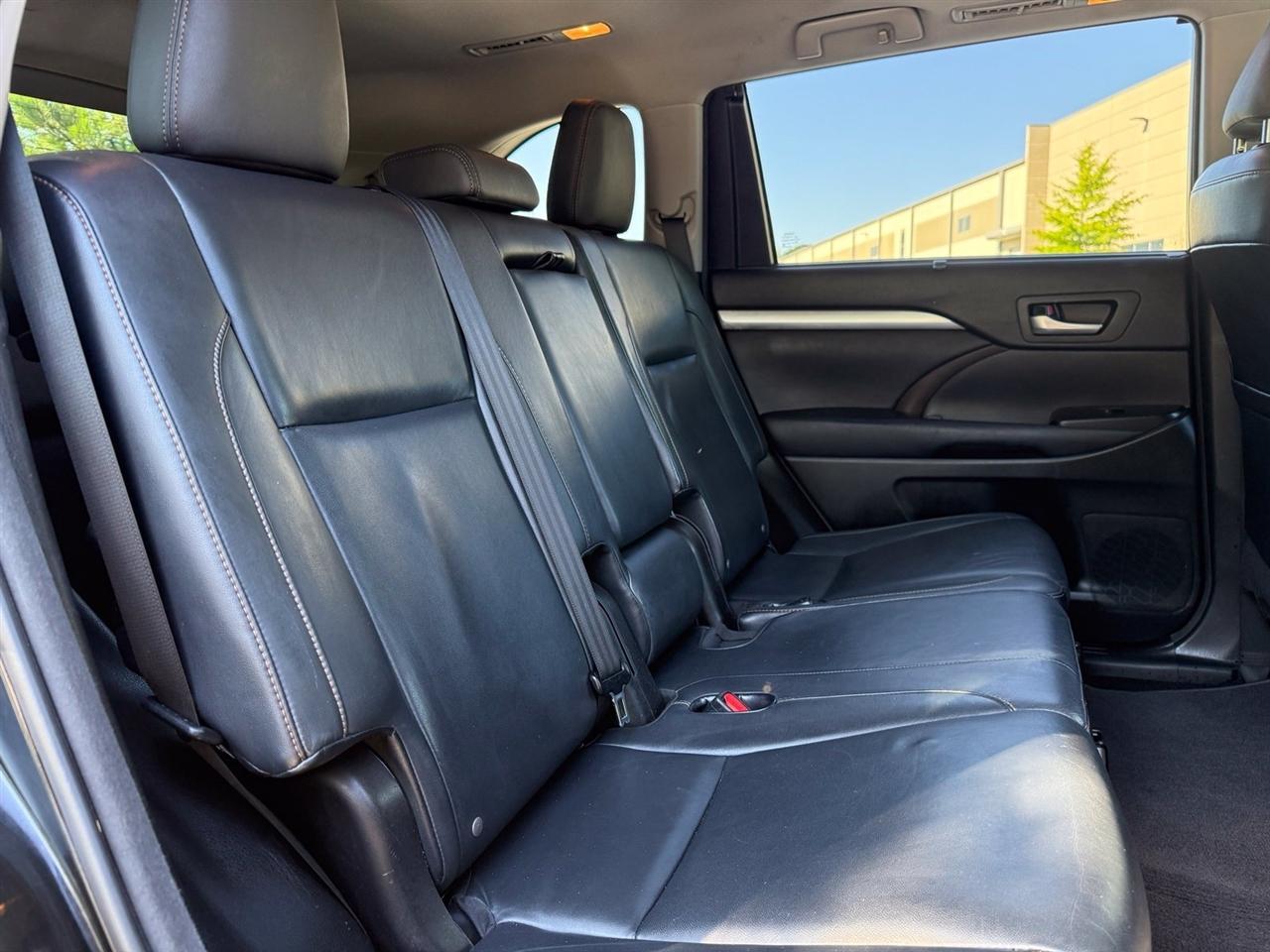 Toyota Highlander  2015