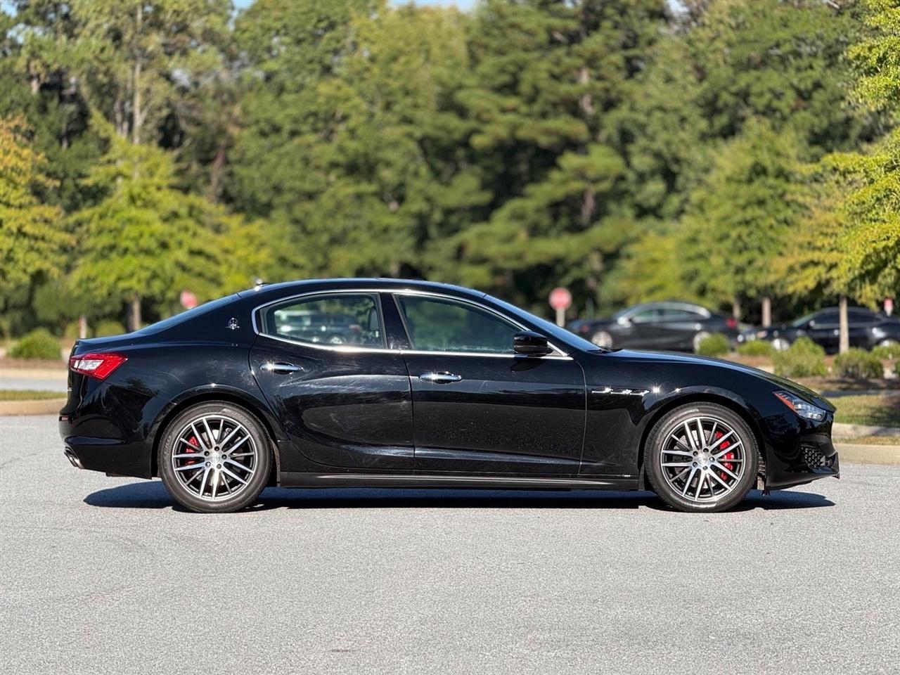 Maserati Ghibli  2019