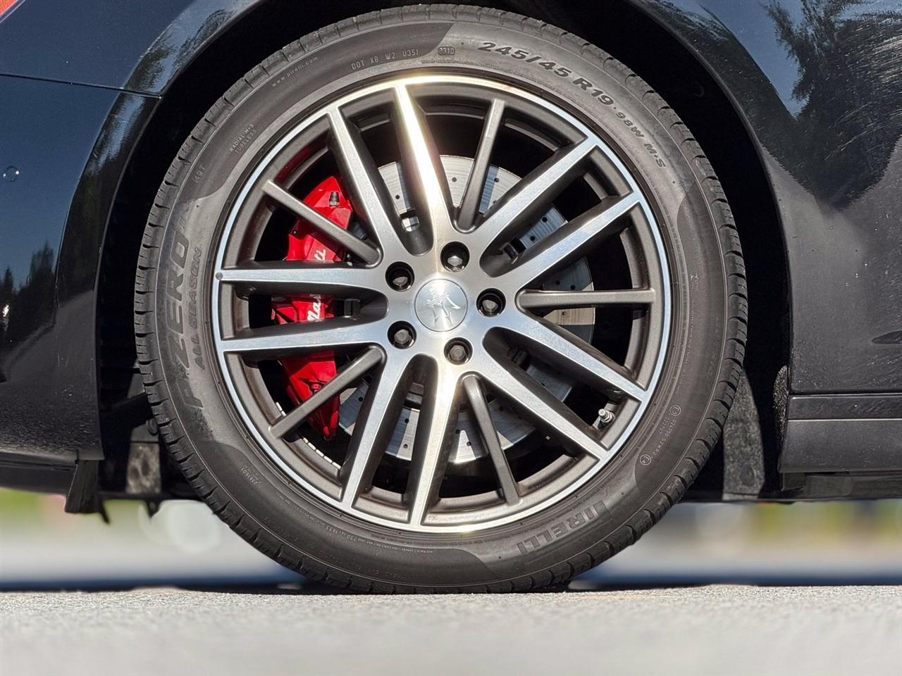 Maserati Ghibli  2019