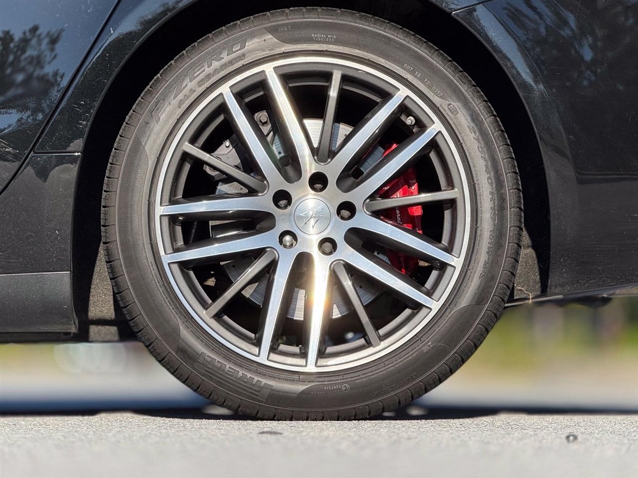 Maserati Ghibli  2019