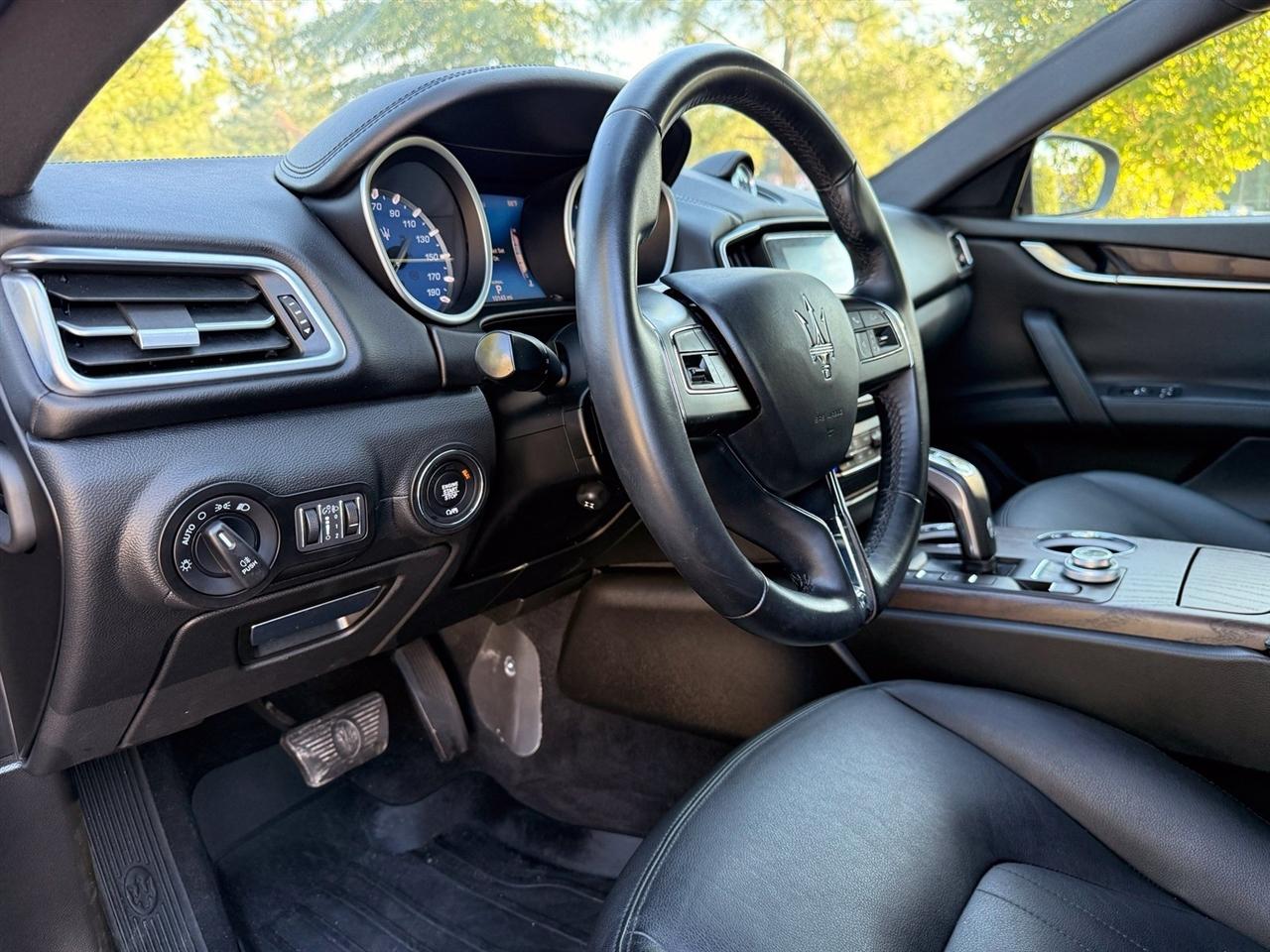 Maserati Ghibli  2019
