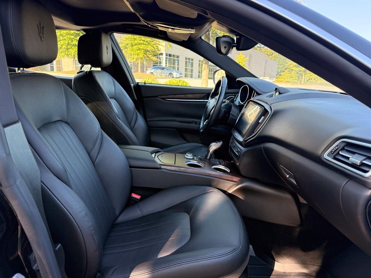 Maserati Ghibli  2019