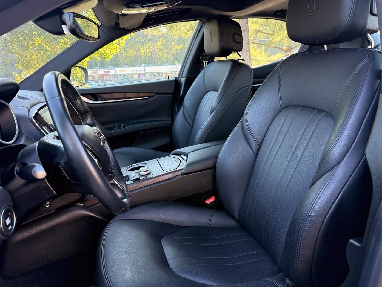 Maserati Ghibli  2019