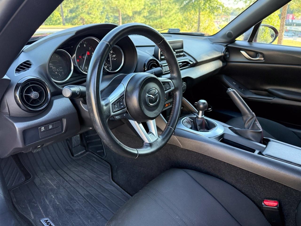 Mazda MX-5 Miata  2016