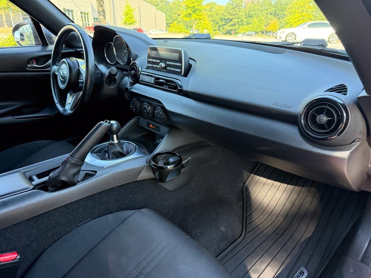 Mazda MX-5 Miata  2016