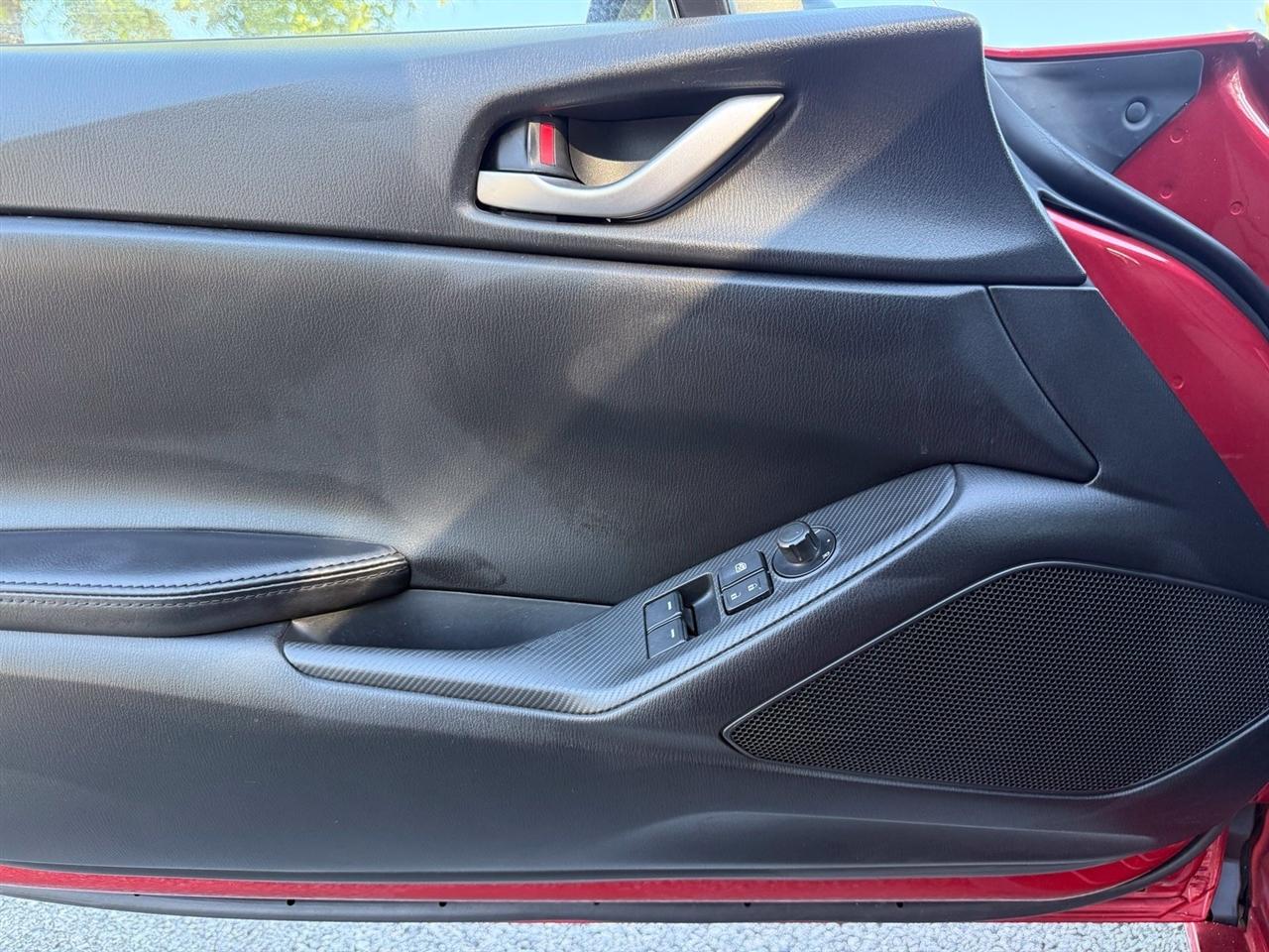 Mazda MX-5 Miata  2016