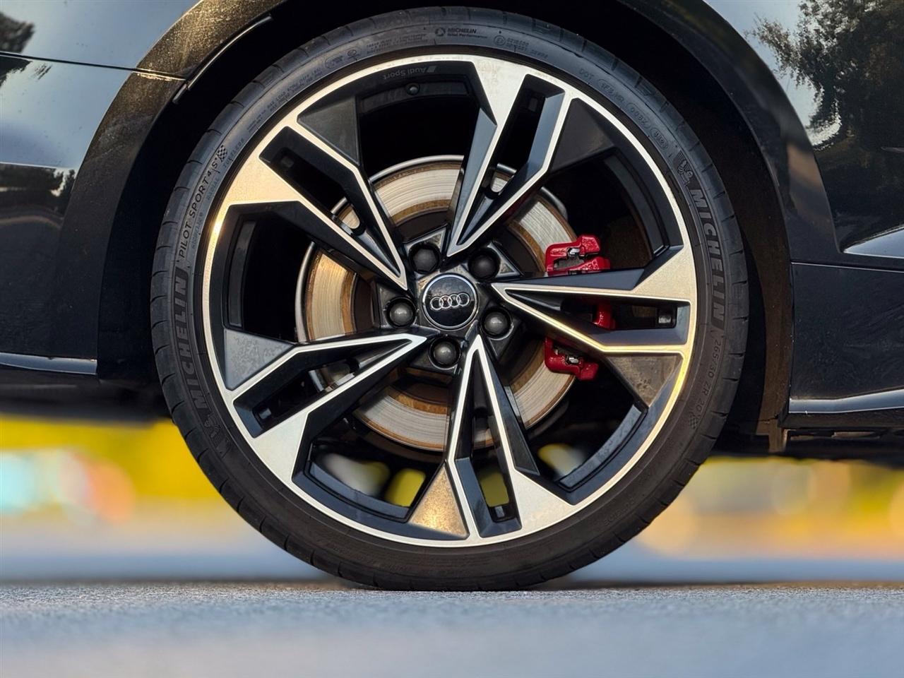 Audi S5 photo 20