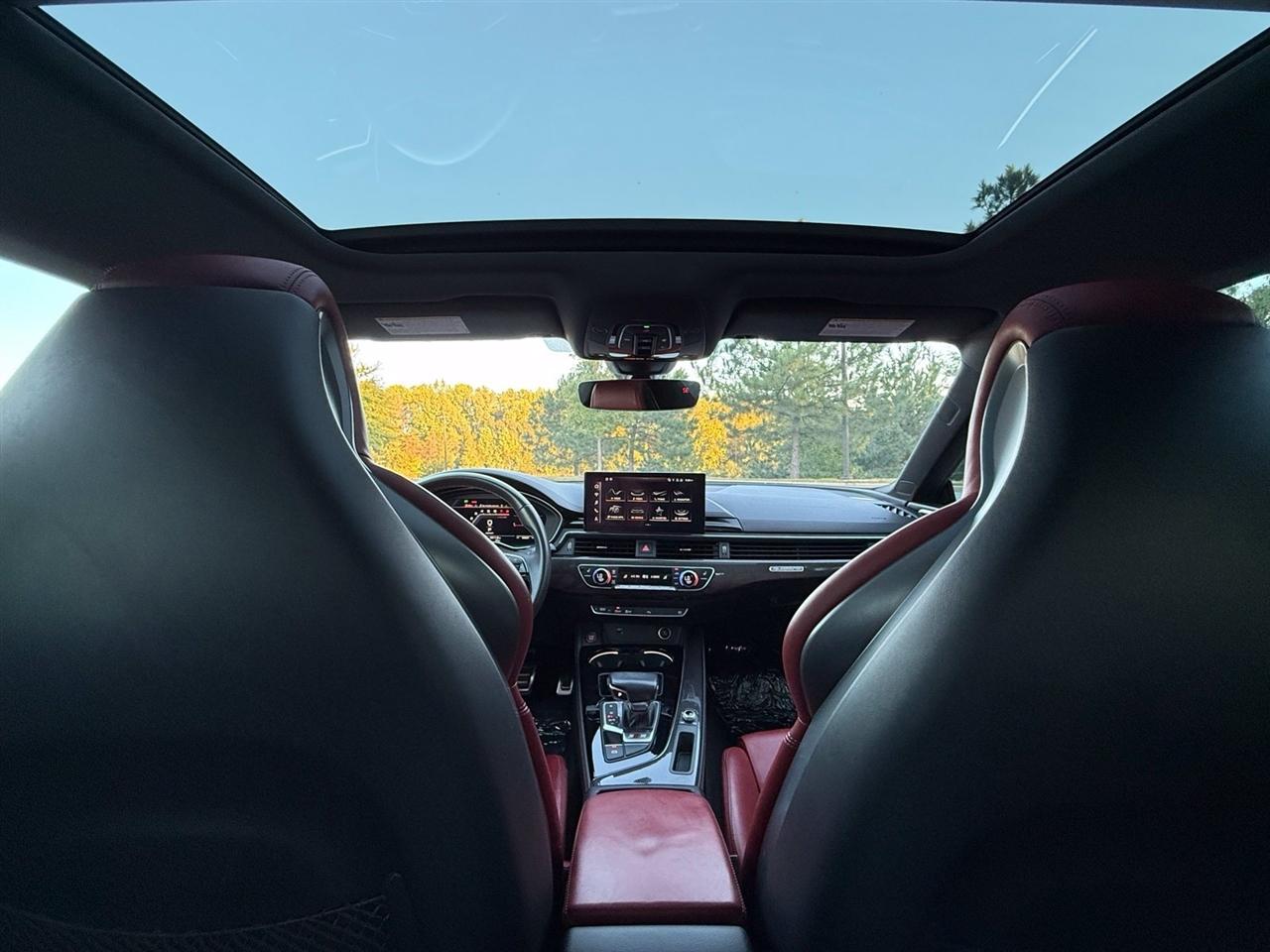 Audi S5 photo 34
