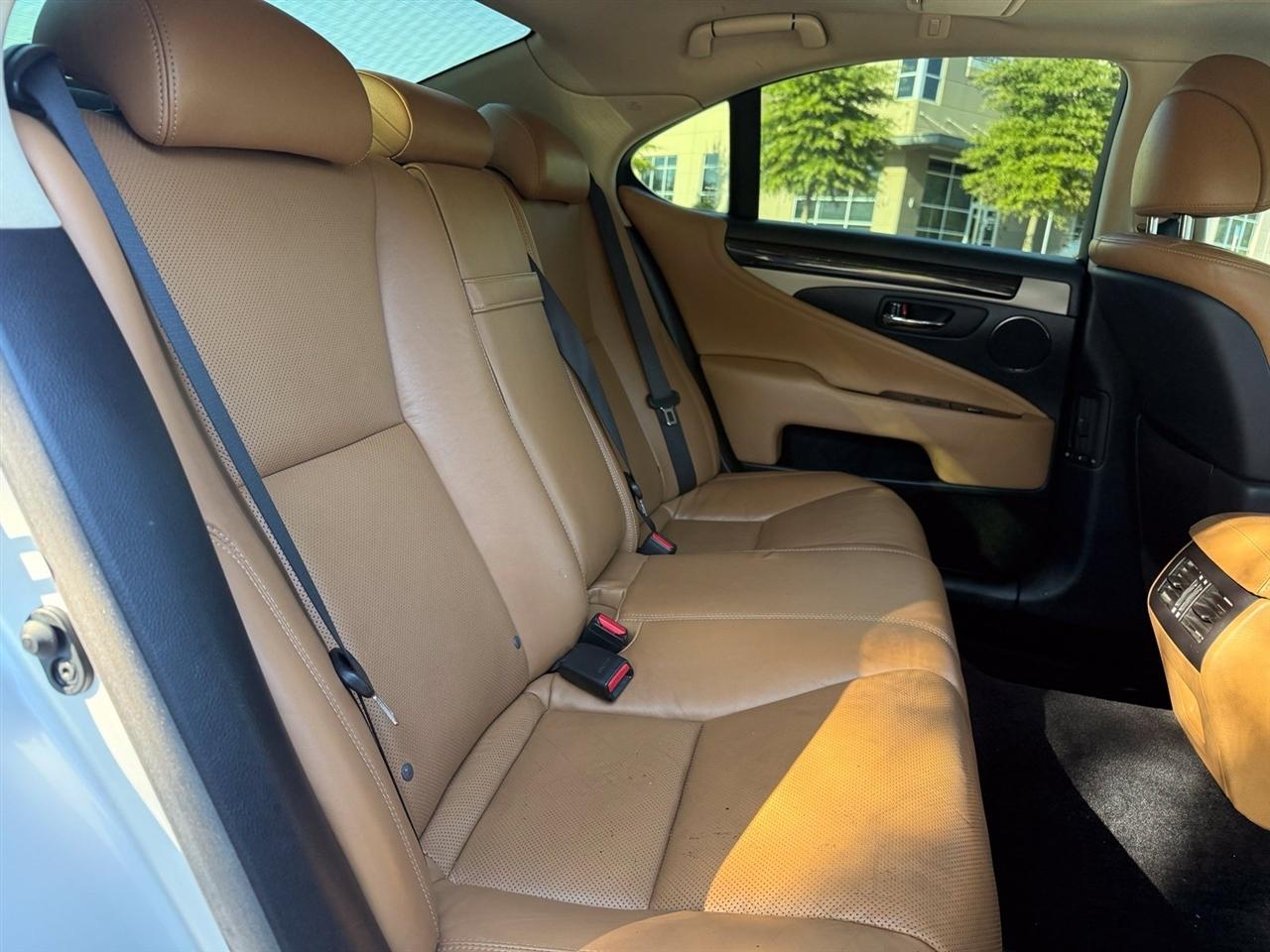 Lexus LS  2017