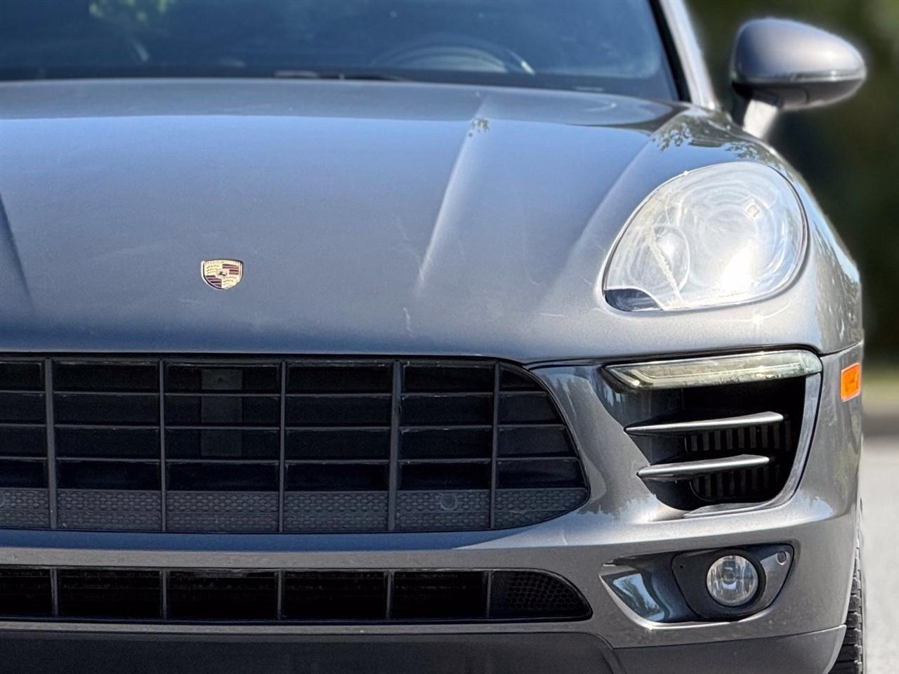 Porsche Macan  2015