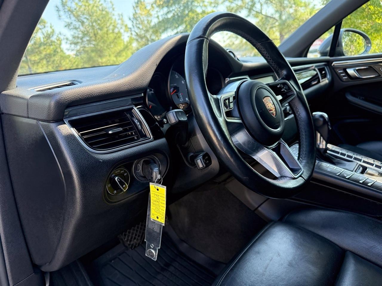 Porsche Macan  2015