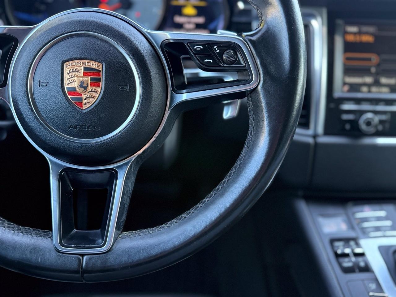 Porsche Macan  2015