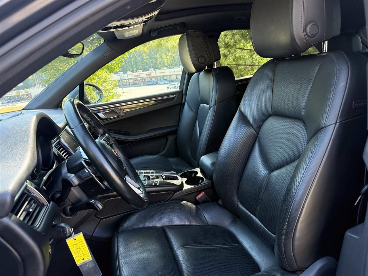 Porsche Macan  2015