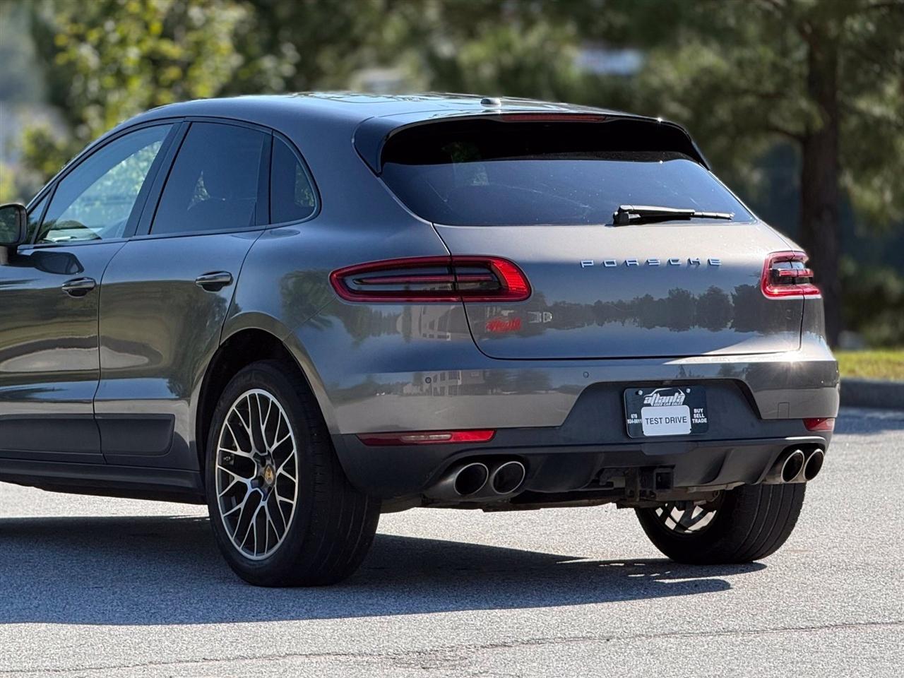 Porsche Macan  2015
