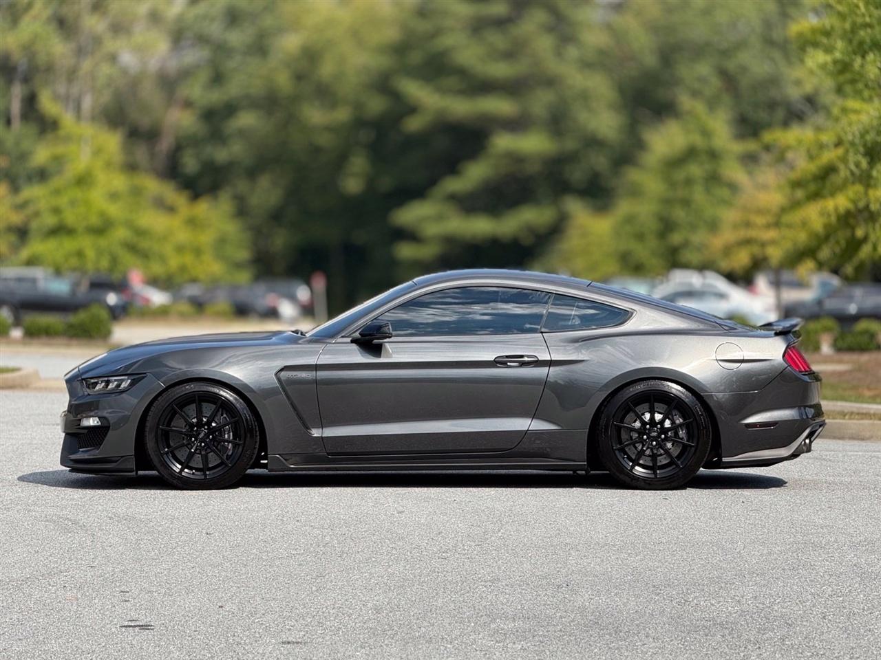Ford Mustang  2017