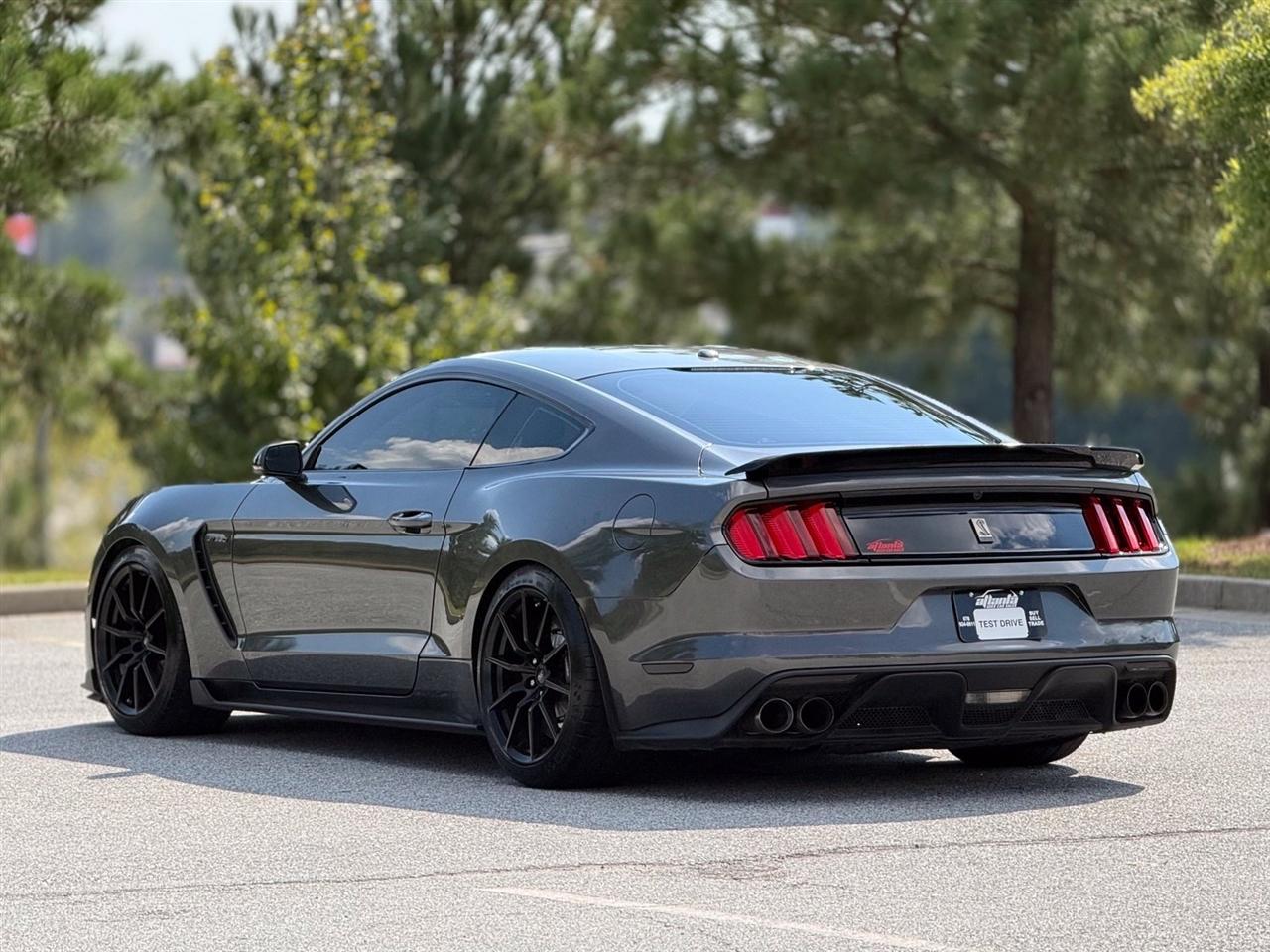 Ford Mustang  2017